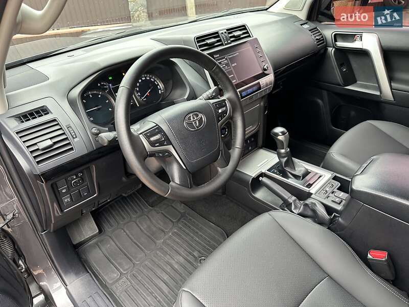 Позашляховик / Кросовер Toyota Land Cruiser Prado 2020 в Вінниці