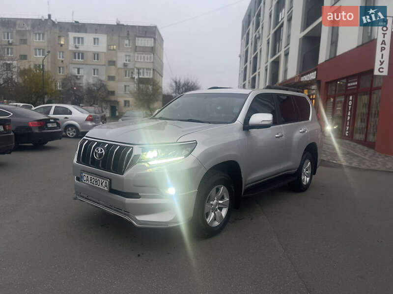Toyota Land Cruiser Prado 2018