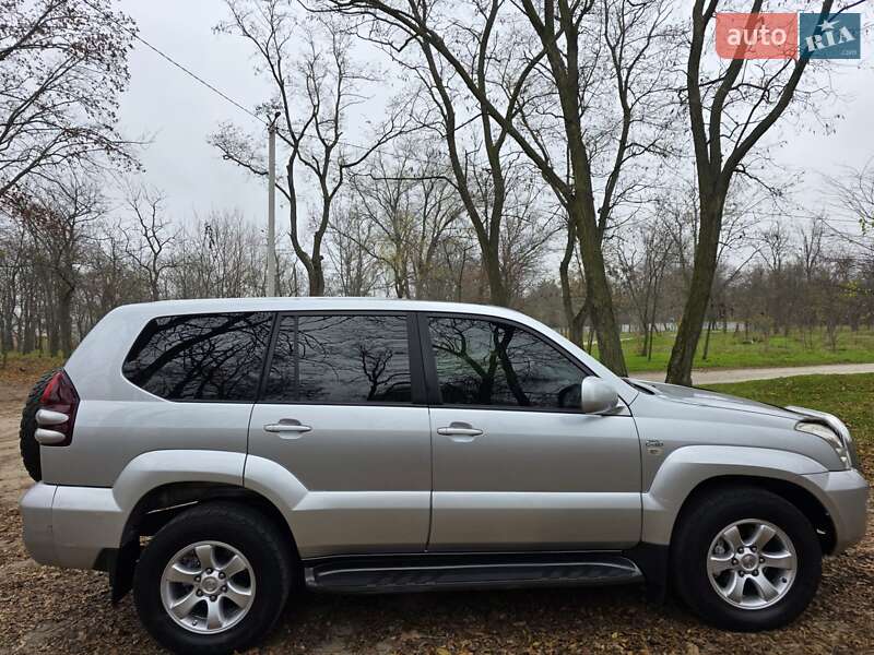 Внедорожник / Кроссовер Toyota Land Cruiser Prado 2008 в Кропивницком