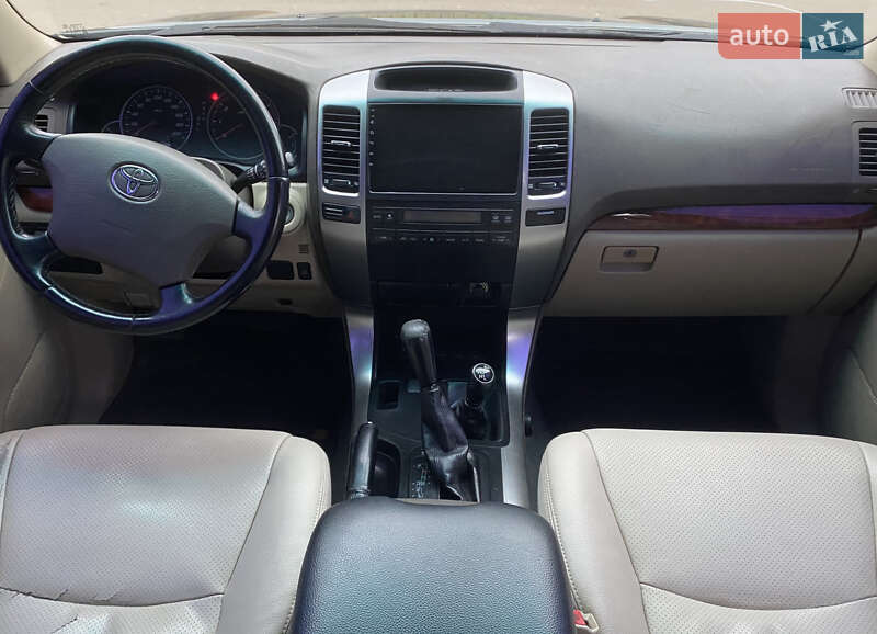 Внедорожник / Кроссовер Toyota Land Cruiser Prado 2006 в Киеве