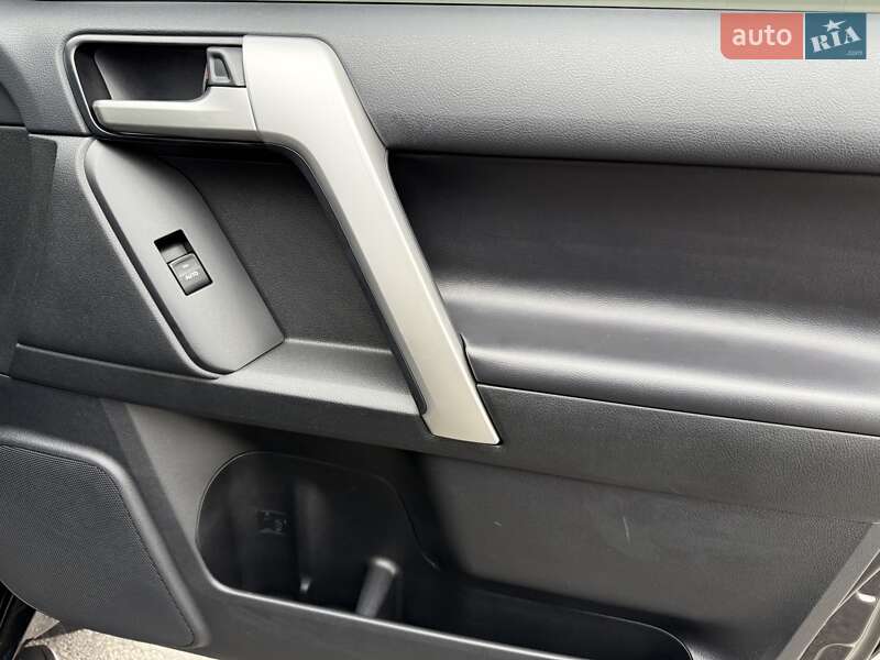 Позашляховик / Кросовер Toyota Land Cruiser Prado 2021 в Вінниці