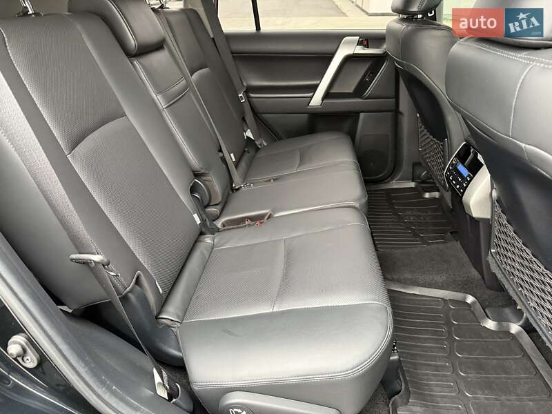 Позашляховик / Кросовер Toyota Land Cruiser Prado 2021 в Вінниці