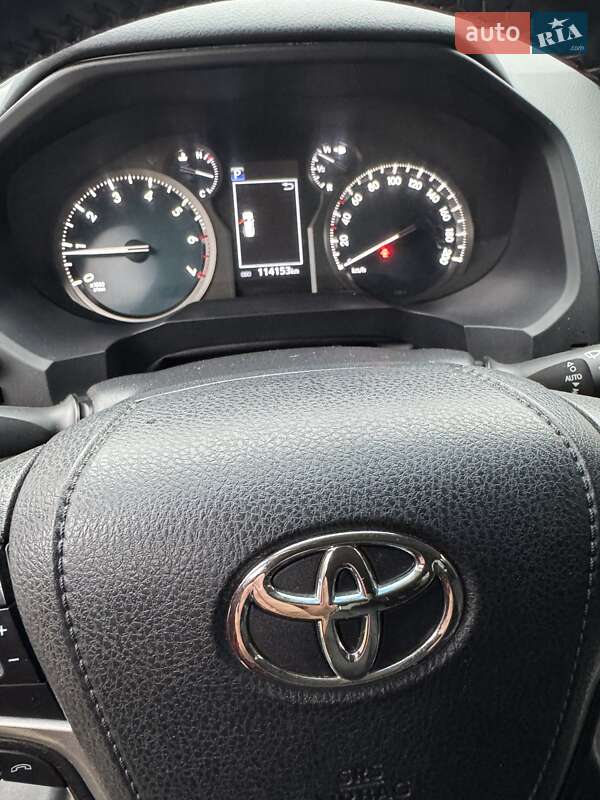 Позашляховик / Кросовер Toyota Land Cruiser Prado 2020 в Шостці
