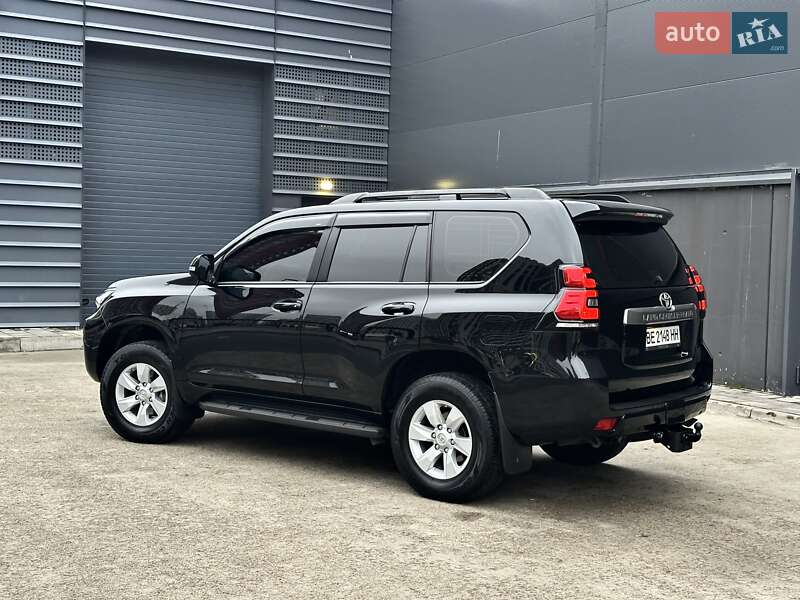 Внедорожник / Кроссовер Toyota Land Cruiser Prado 2019 в Киеве фото 22 Внедорожник / Кроссовер Toyota Land Cruiser Prado 2019 в Киеве