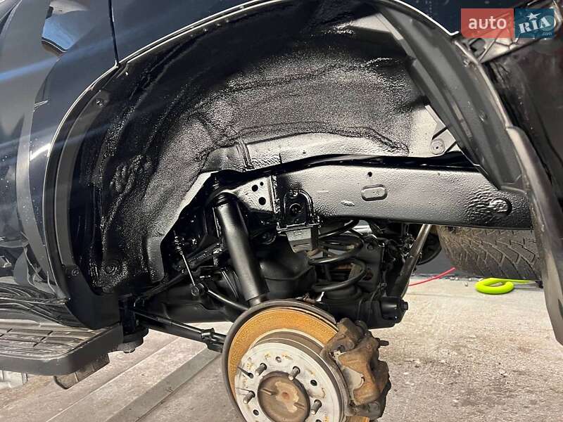 Внедорожник / Кроссовер Toyota Land Cruiser Prado 2020 в Яремче