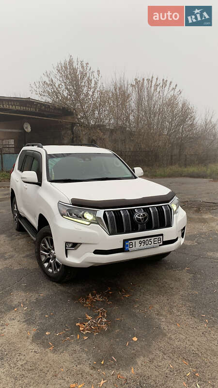 Внедорожник / Кроссовер Toyota Land Cruiser Prado 2019 в Полтаве фото 2 Внедорожник / Кроссовер Toyota Land Cruiser Prado 2019 в Полтаве