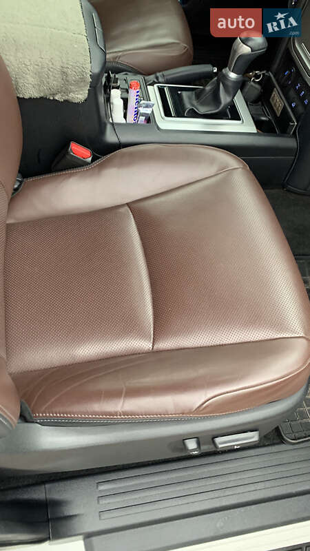 Внедорожник / Кроссовер Toyota Land Cruiser Prado 2019 в Полтаве фото 24 Внедорожник / Кроссовер Toyota Land Cruiser Prado 2019 в Полтаве