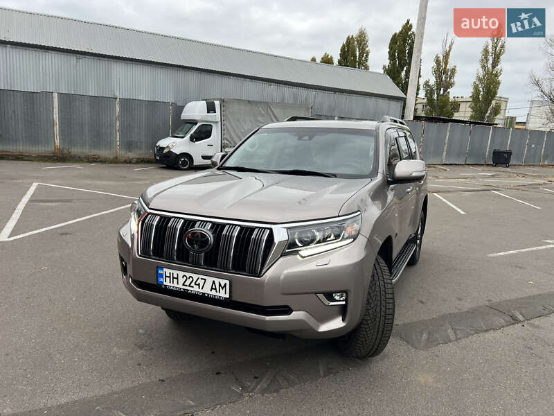 Позашляховик / Кросовер Toyota Land Cruiser Prado 2019 в Одесі