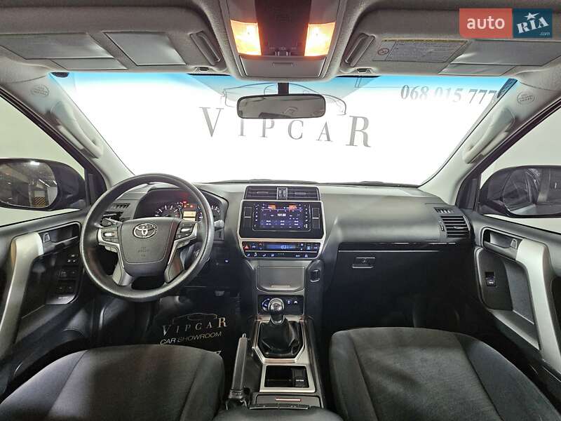Позашляховик / Кросовер Toyota Land Cruiser Prado 2019 в Києві