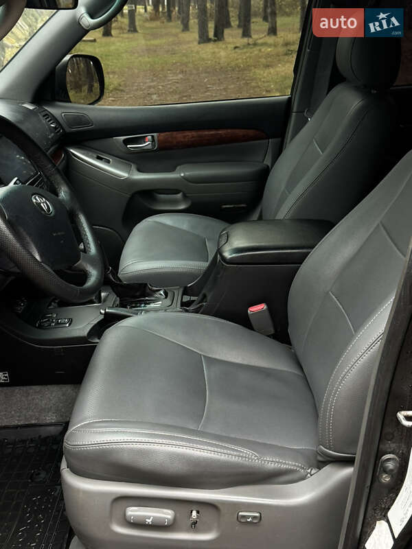 Внедорожник / Кроссовер Toyota Land Cruiser Prado 2006 в Житомире