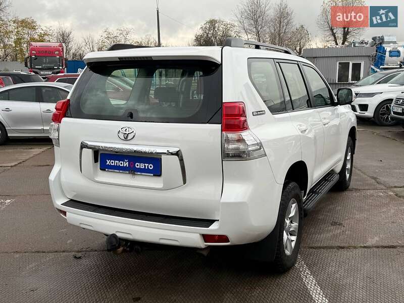 Внедорожник / Кроссовер Toyota Land Cruiser Prado 2012 в Киеве фото 5 Внедорожник / Кроссовер Toyota Land Cruiser Prado 2012 в Киеве