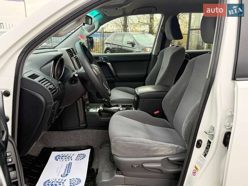 Внедорожник / Кроссовер Toyota Land Cruiser Prado 2012 в Киеве фото 14 Внедорожник / Кроссовер Toyota Land Cruiser Prado 2012 в Киеве