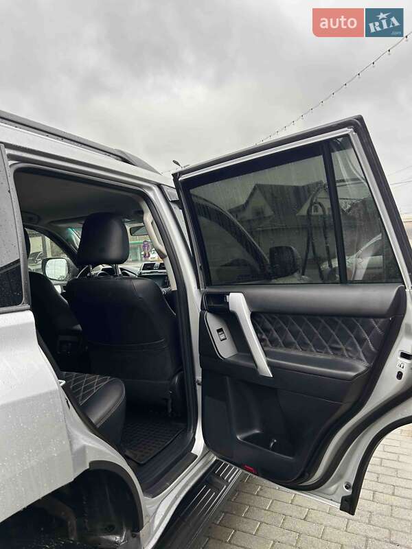 Внедорожник / Кроссовер Toyota Land Cruiser Prado 2014 в Тячеве фото 10 Внедорожник / Кроссовер Toyota Land Cruiser Prado 2014 в Тячеве