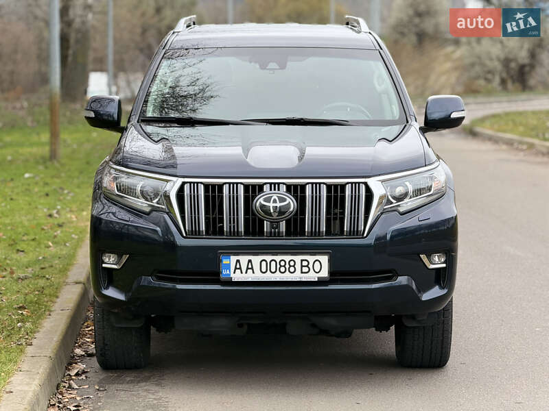 Внедорожник / Кроссовер Toyota Land Cruiser Prado 2019 в Киеве