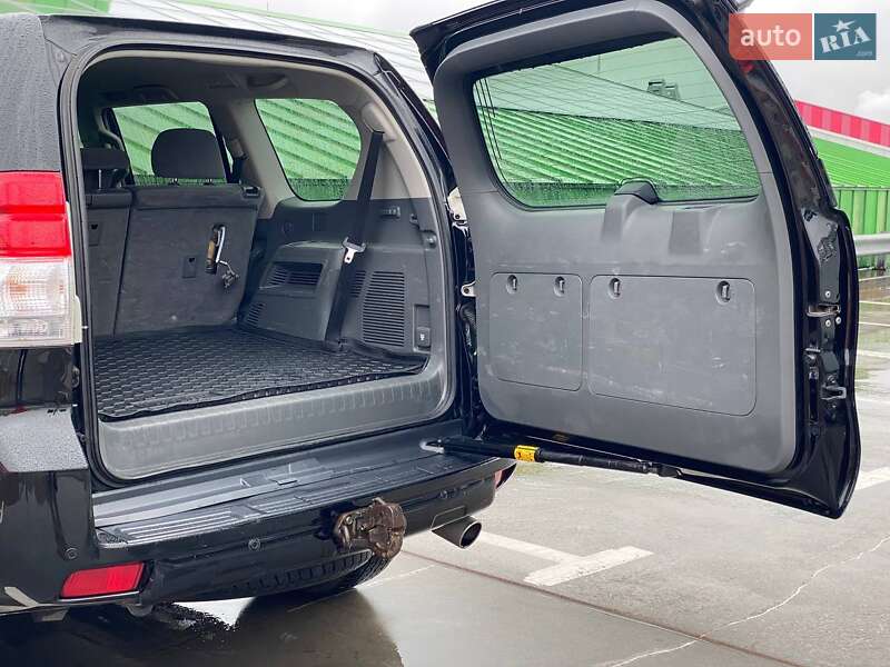 Внедорожник / Кроссовер Toyota Land Cruiser Prado 2010 в Киеве фото 15 Внедорожник / Кроссовер Toyota Land Cruiser Prado 2010 в Киеве