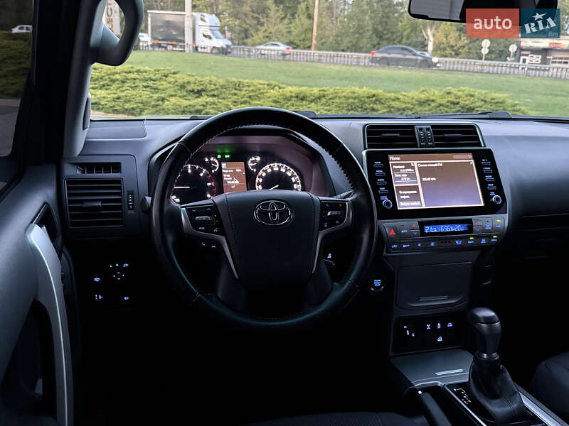 Внедорожник / Кроссовер Toyota Land Cruiser Prado 2021 в Днепре