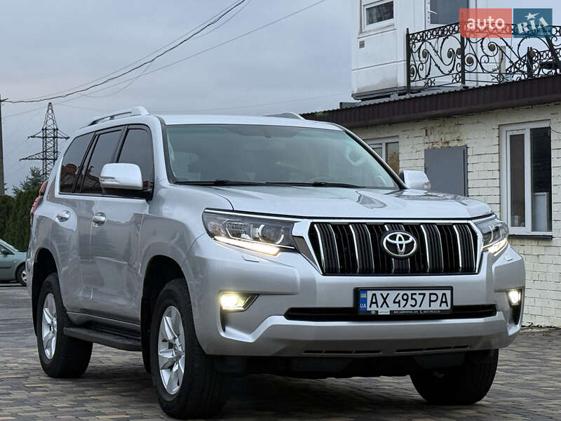 Внедорожник / Кроссовер Toyota Land Cruiser Prado 2021 в Днепре