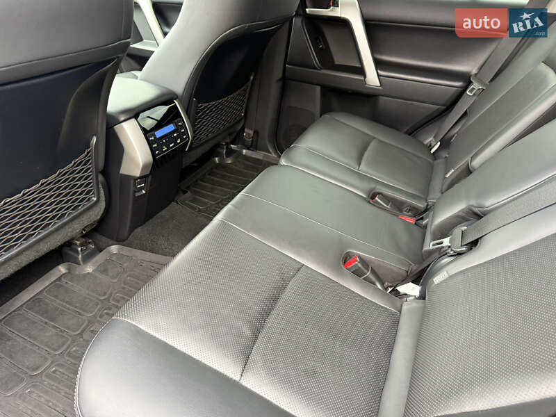 Внедорожник / Кроссовер Toyota Land Cruiser Prado 2022 в Кривом Роге фото 17 Внедорожник / Кроссовер Toyota Land Cruiser Prado 2022 в Кривом Роге