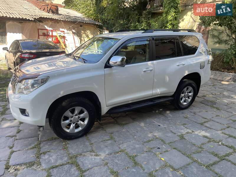 Внедорожник / Кроссовер Toyota Land Cruiser Prado 2011 в Одессе фото 7 Внедорожник / Кроссовер Toyota Land Cruiser Prado 2011 в Одессе