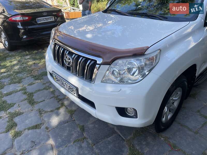 Внедорожник / Кроссовер Toyota Land Cruiser Prado 2011 в Одессе фото 10 Внедорожник / Кроссовер Toyota Land Cruiser Prado 2011 в Одессе