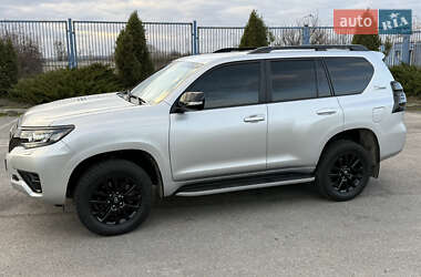 Внедорожник / Кроссовер Toyota Land Cruiser Prado 2021 в Новомосковске