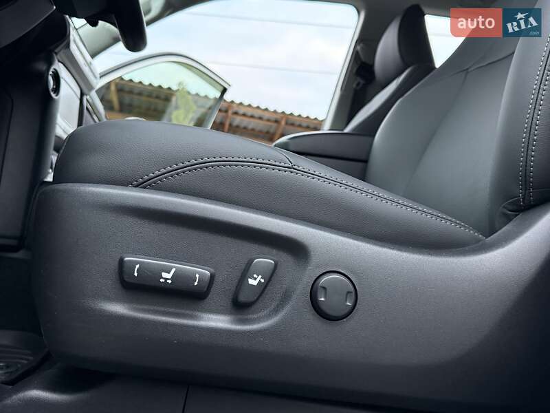 Внедорожник / Кроссовер Toyota Land Cruiser Prado 2019 в Виннице фото 51 Внедорожник / Кроссовер Toyota Land Cruiser Prado 2019 в Виннице