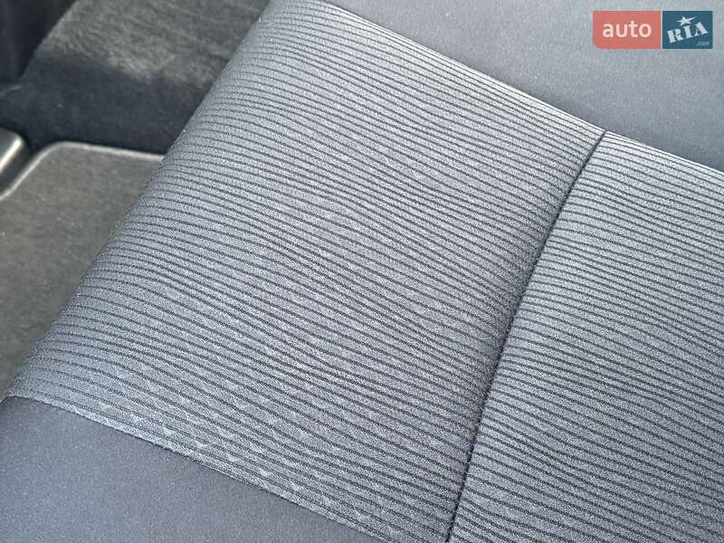 Внедорожник / Кроссовер Toyota Land Cruiser Prado 2022 в Ровно фото 4 Внедорожник / Кроссовер Toyota Land Cruiser Prado 2022 в Ровно