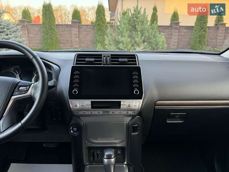 Внедорожник / Кроссовер Toyota Land Cruiser Prado 2022 в Ровно фото 26 Внедорожник / Кроссовер Toyota Land Cruiser Prado 2022 в Ровно