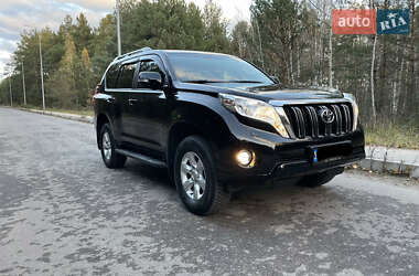 Позашляховик / Кросовер Toyota Land Cruiser Prado 2017 в Києві
