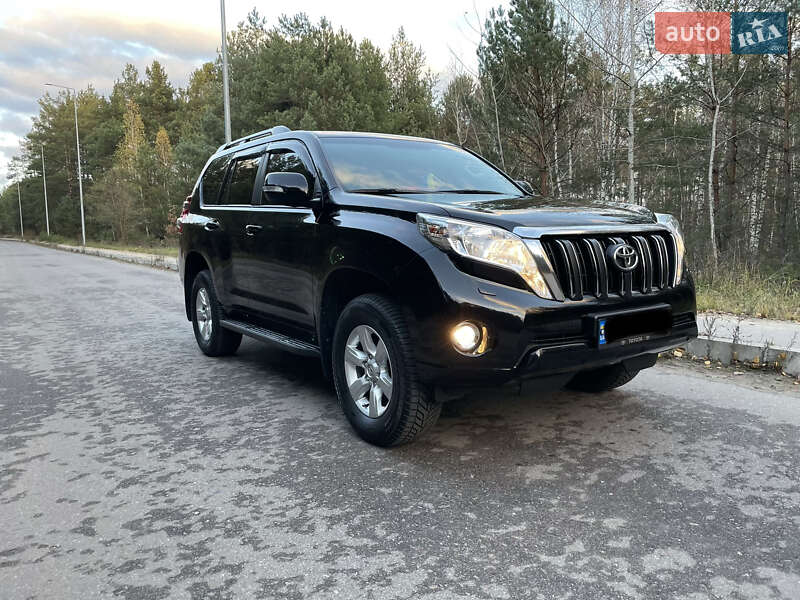 Внедорожник / Кроссовер Toyota Land Cruiser Prado 2017 в Киеве фото Внедорожник / Кроссовер Toyota Land Cruiser Prado 2017 в Киеве