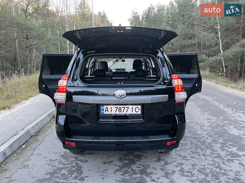 Внедорожник / Кроссовер Toyota Land Cruiser Prado 2017 в Киеве фото 7 Внедорожник / Кроссовер Toyota Land Cruiser Prado 2017 в Киеве