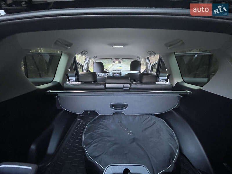 Внедорожник / Кроссовер Toyota Land Cruiser Prado 2017 в Киеве фото 12 Внедорожник / Кроссовер Toyota Land Cruiser Prado 2017 в Киеве