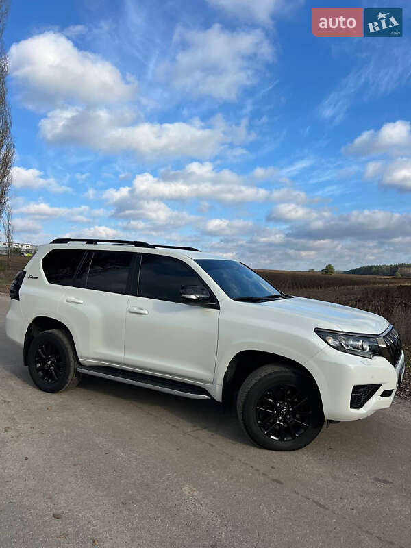 Внедорожник / Кроссовер Toyota Land Cruiser Prado 2022 в Валках фото 8 Внедорожник / Кроссовер Toyota Land Cruiser Prado 2022 в Валках