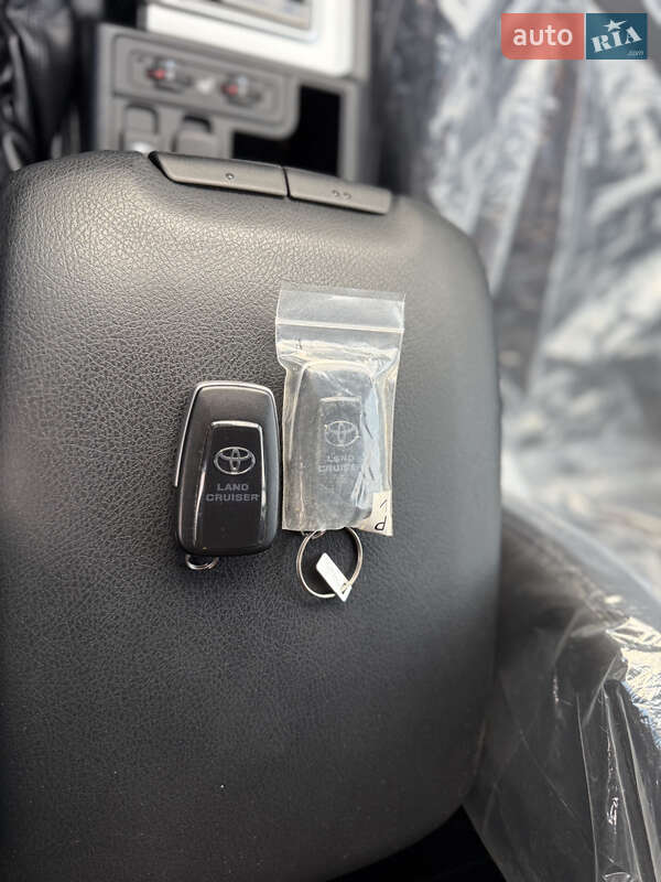 Внедорожник / Кроссовер Toyota Land Cruiser Prado 2020 в Черновцах фото 22 Внедорожник / Кроссовер Toyota Land Cruiser Prado 2020 в Черновцах