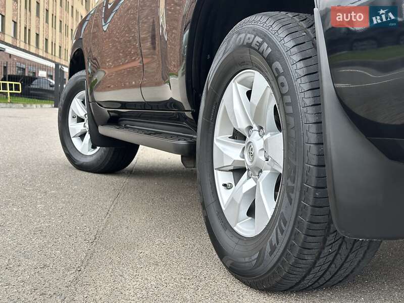 Внедорожник / Кроссовер Toyota Land Cruiser Prado 2019 в Киеве фото 9 Внедорожник / Кроссовер Toyota Land Cruiser Prado 2019 в Киеве