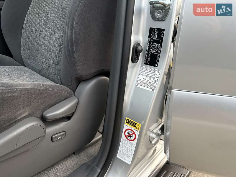 Внедорожник / Кроссовер Toyota Land Cruiser Prado 2008 в Киеве фото 65 Внедорожник / Кроссовер Toyota Land Cruiser Prado 2008 в Киеве