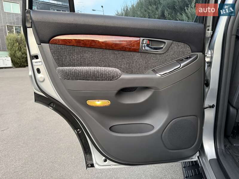 Внедорожник / Кроссовер Toyota Land Cruiser Prado 2008 в Киеве фото 100 Внедорожник / Кроссовер Toyota Land Cruiser Prado 2008 в Киеве