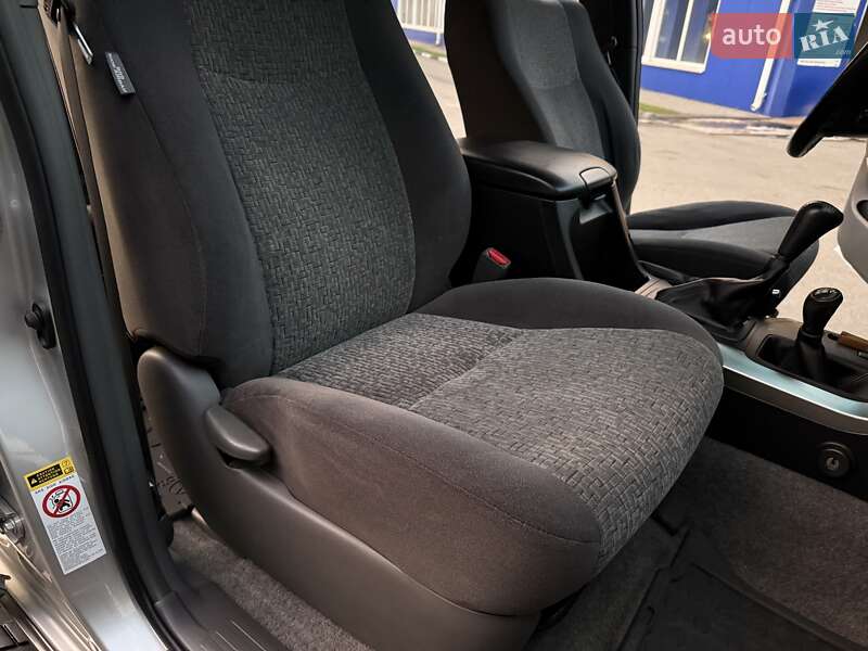 Внедорожник / Кроссовер Toyota Land Cruiser Prado 2008 в Киеве фото 117 Внедорожник / Кроссовер Toyota Land Cruiser Prado 2008 в Киеве