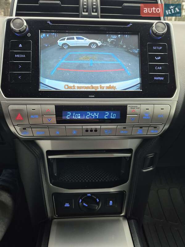 Внедорожник / Кроссовер Toyota Land Cruiser Prado 2018 в Киеве фото 10 Внедорожник / Кроссовер Toyota Land Cruiser Prado 2018 в Киеве