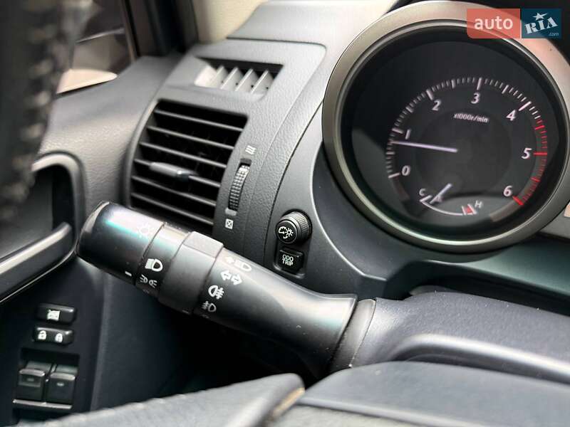 Внедорожник / Кроссовер Toyota Land Cruiser Prado 2012 в Киеве