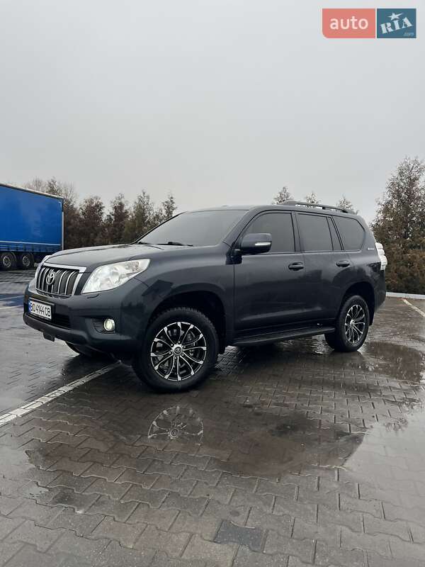 Внедорожник / Кроссовер Toyota Land Cruiser Prado 2010 в Тернополе фото 2 Внедорожник / Кроссовер Toyota Land Cruiser Prado 2010 в Тернополе