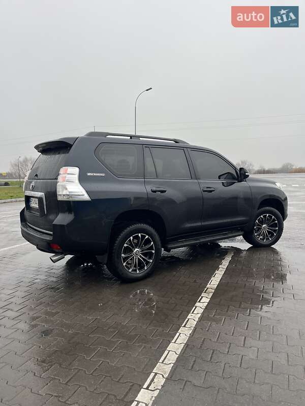 Внедорожник / Кроссовер Toyota Land Cruiser Prado 2010 в Тернополе фото 15 Внедорожник / Кроссовер Toyota Land Cruiser Prado 2010 в Тернополе