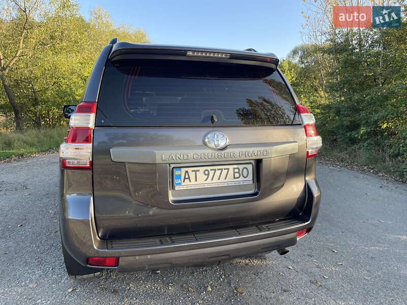 Внедорожник / Кроссовер Toyota Land Cruiser Prado 2013 в Ивано-Франковске
