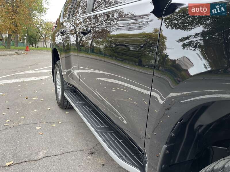 Внедорожник / Кроссовер Toyota Land Cruiser Prado 2019 в Виннице фото 18 Внедорожник / Кроссовер Toyota Land Cruiser Prado 2019 в Виннице