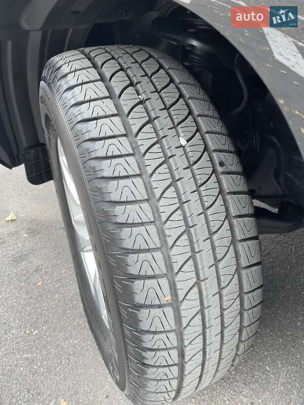 Внедорожник / Кроссовер Toyota Land Cruiser Prado 2019 в Виннице фото 27 Внедорожник / Кроссовер Toyota Land Cruiser Prado 2019 в Виннице