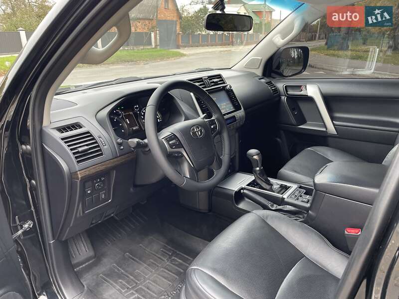 Внедорожник / Кроссовер Toyota Land Cruiser Prado 2019 в Виннице фото 30 Внедорожник / Кроссовер Toyota Land Cruiser Prado 2019 в Виннице