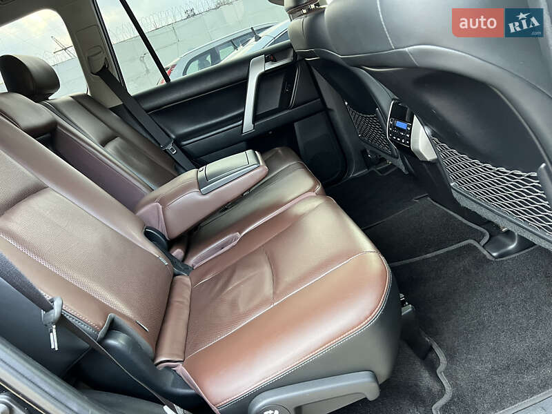 Внедорожник / Кроссовер Toyota Land Cruiser Prado 2020 в Днепре фото 28 Внедорожник / Кроссовер Toyota Land Cruiser Prado 2020 в Днепре