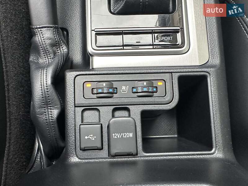 Позашляховик / Кросовер Toyota Land Cruiser Prado 2022 в Києві