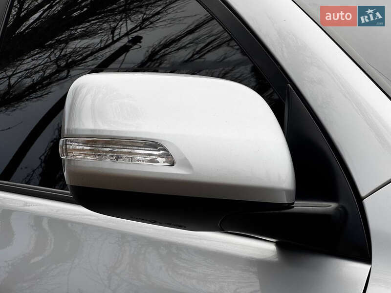 Внедорожник / Кроссовер Toyota Land Cruiser Prado 2010 в Ахтырке