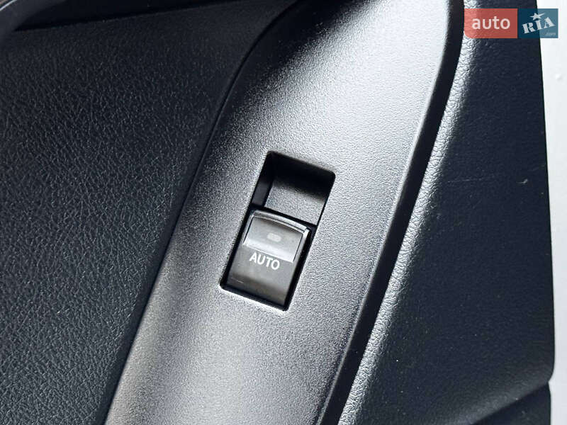 Внедорожник / Кроссовер Toyota Land Cruiser Prado 2010 в Ахтырке